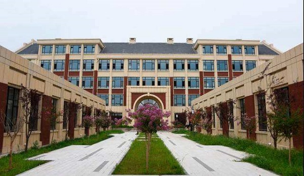 ƽ���г��˸߿��ӷ�����