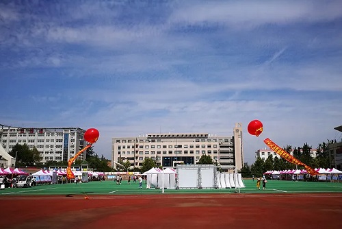 �����س��˸߿�������ַ���ġ�����ʱ�䡢���̡�