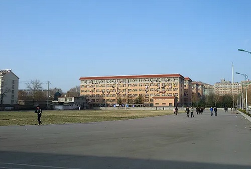 �����س��˸߿�������ַ���ġ�����ʱ�䡢���̡�