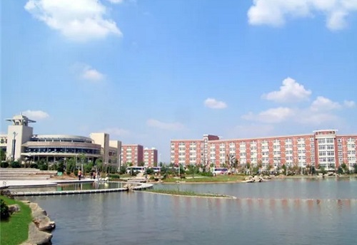 �����س��˸߿�������ַ���ġ�����ʱ�䡢���̡�