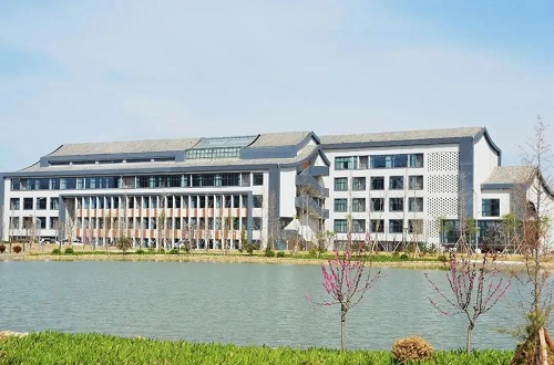 �����س��˸߿�������ַ���ġ�����ʱ�䡢���̡�