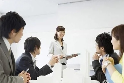 �ٹ��г��˸߿�������ַ���ġ�����ʱ�䡢���̡�