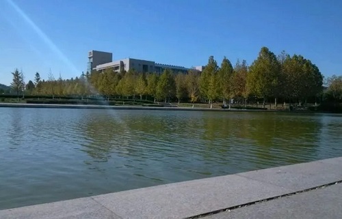 �����г��˸߿����Կ�Ŀ�Ϳ��Դ��