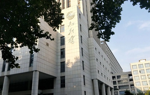 ��̨�г��˸߿����Կ�Ŀ�Ϳ��Դ��